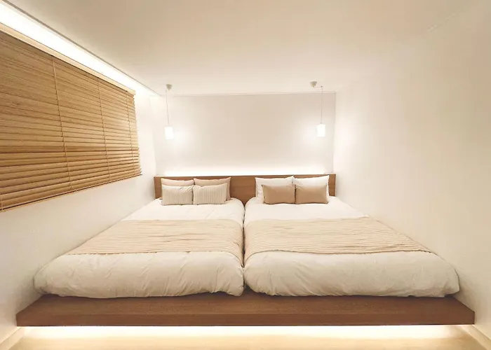 アパート Station 7 Min Walk, Newly Renovated 2br, 3 Beds, Sleeps 6 ソウル特別市